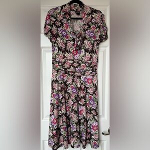 Retrolicious Floral Print Dress